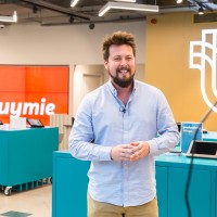 RecommenderX's tweet image. We are looking forward to being joined by @DevanHughes in our final winter webinar; What does the CPG industry look like 10 years from now?
Devan is the CEO of @Buymie_IRE and will offer his insights into the future of #FMCG &amp;amp; #data
Register now bit.ly/advise3
