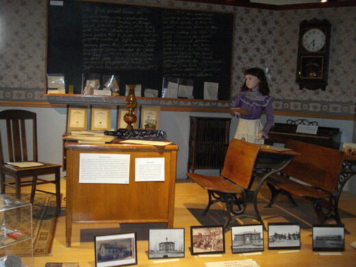 #HumboldtMuseum, Winnemucca, #Nevada:  The majority of material contained in the Humboldt Museum pertains to local Winnemucca history. Most prominently displayed is the skeletal remains of a Colombian Mammoth found nearby. 

📸: <a href="/atlasobscura/">Atlas Obscura</a>