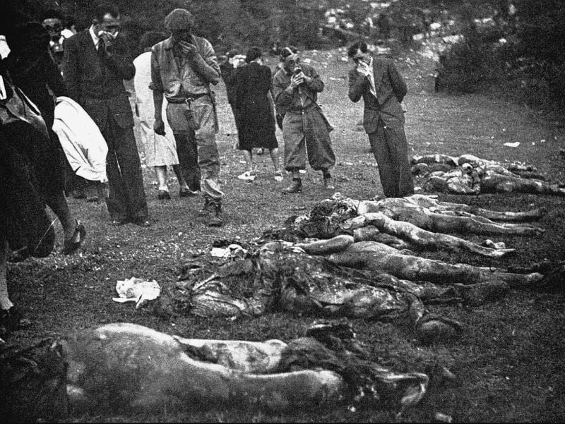 PasserinoEditor's tweet photo. #foibe 
10 febbraio, “Giorno del ricordo” delle foibe e dell’esodo giuliano.
I massacri delle foibe sono stati degli eccidi ai danni di militari e civili italiani autoctoni della Venezia Giulia, del Quarnaro e della Dalmazia. https://t.co/qnRMKTaClb