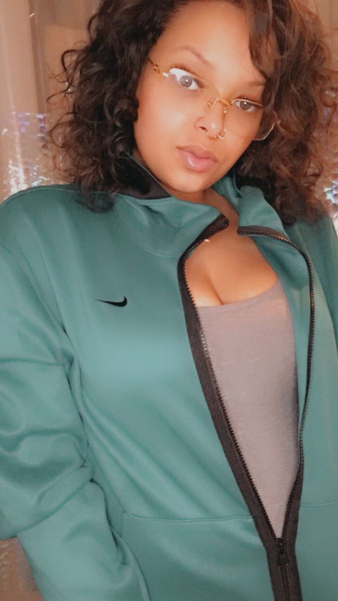 Lumptuous_'s tweet photo. 🥵 it’s the natural for me .. https://t.co/O2fGvO9vRu