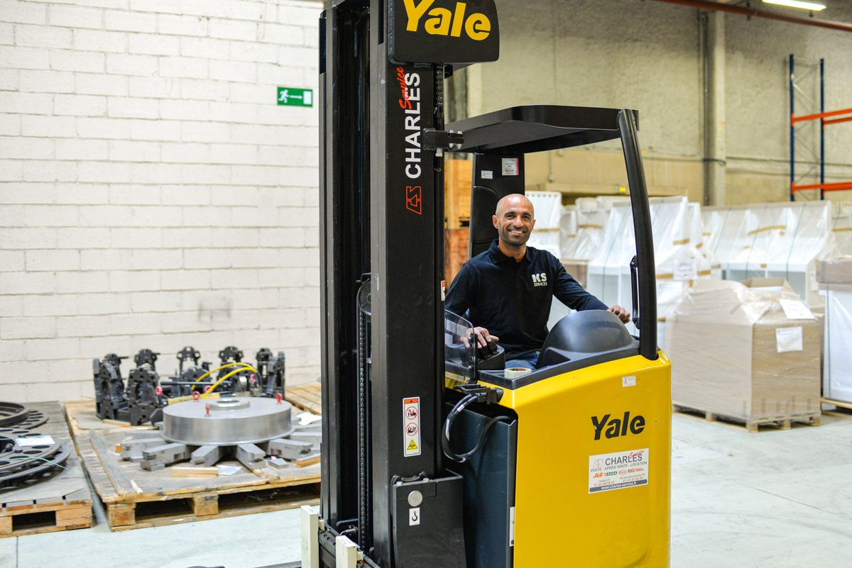 👷🏻 👷🏻‍♀️ KS SERVICES RECRUTE UN MAGASINIER-CARISTE DANS LA RÉGION AQUITAINE ! 🏉 🏀
Pour en savoir plus et postuler en ligne à l'offre de Magasinier-Cariste, c'est par ici :
👉  ks-services.com/postulez/
#Recrutement #Cariste #Magasinier