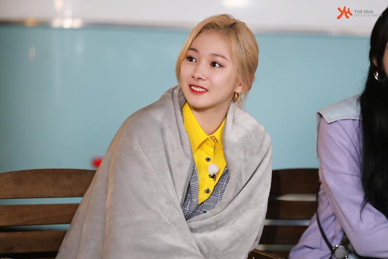 Mia Updates tweet media