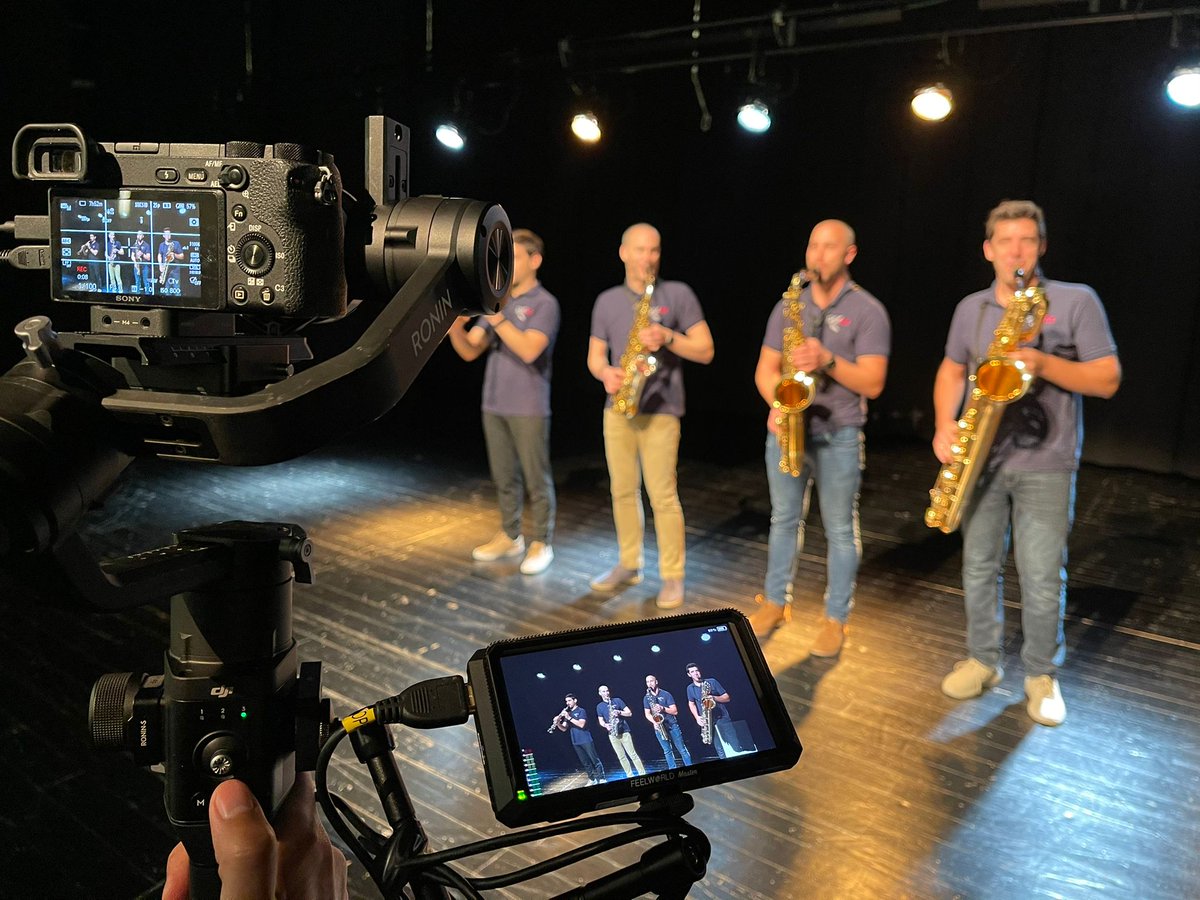 BlauBenidorm's tweet photo. ¿Qué estará preparando nuestro #teamBlau? Un proyecto muy especial con nuestros amigos del @auditoriTM y el cuarteto de saxofonistas @purpurapansa que cobrará vida próximamente.
#BlauComunicación #doitBlau #AgenciaAudiovisual #ProducciónAudiovisual #Grabando https://t.co/l3KrR9syPp