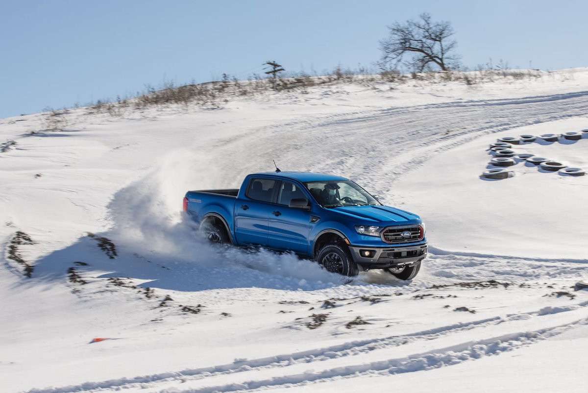 CARandDRIVER's tweet photo. 2021 @Ford Ranger Tremor brings new off-road tech to an old truck: https://t.co/Fslk3YPGhq https://t.co/eGnDXejrYv