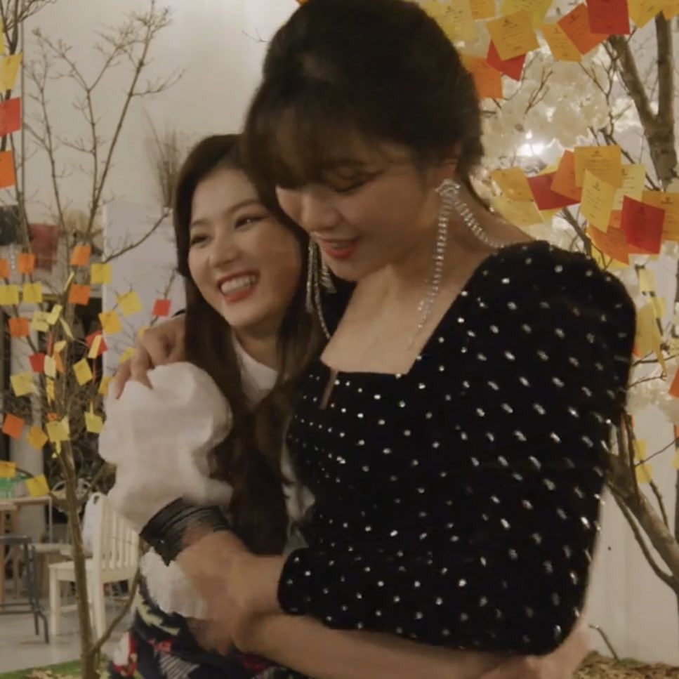 lq jeongyeon (@lowjeong) on Twitter photo 