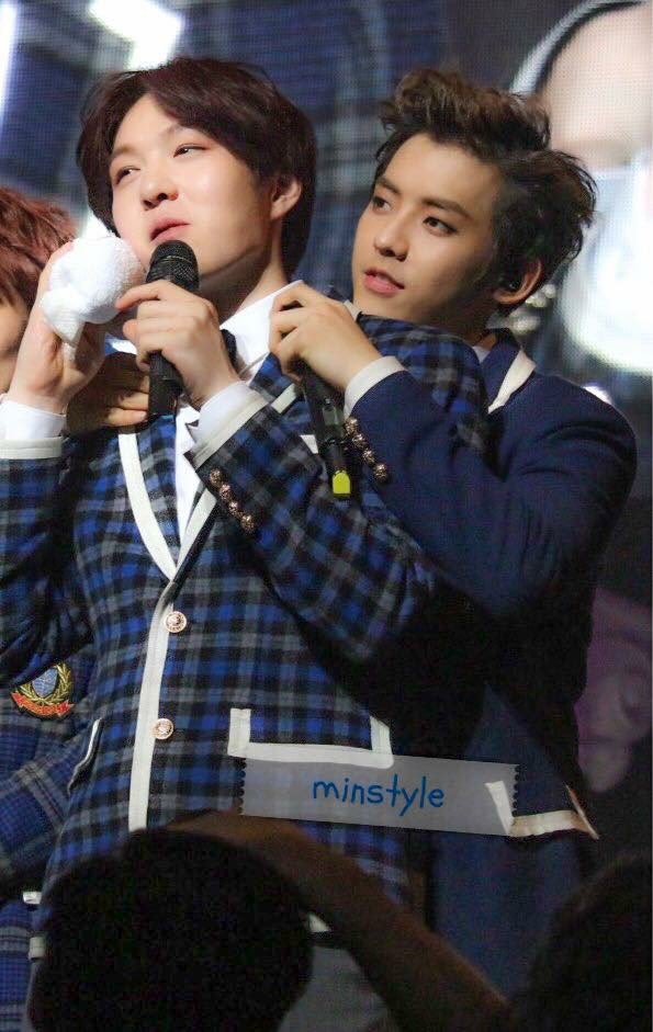 A thread of BTOB MinSub a.k.a Minhyuk and Changsub - the "the rarest get caught out yet they're actually drinking friends" bromance.