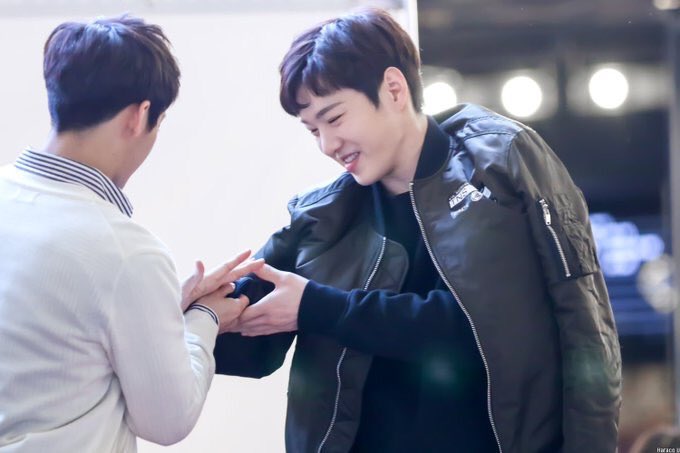 A thread of BTOB MinSub a.k.a Minhyuk and Changsub - the "the rarest get caught out yet they're actually drinking friends" bromance.