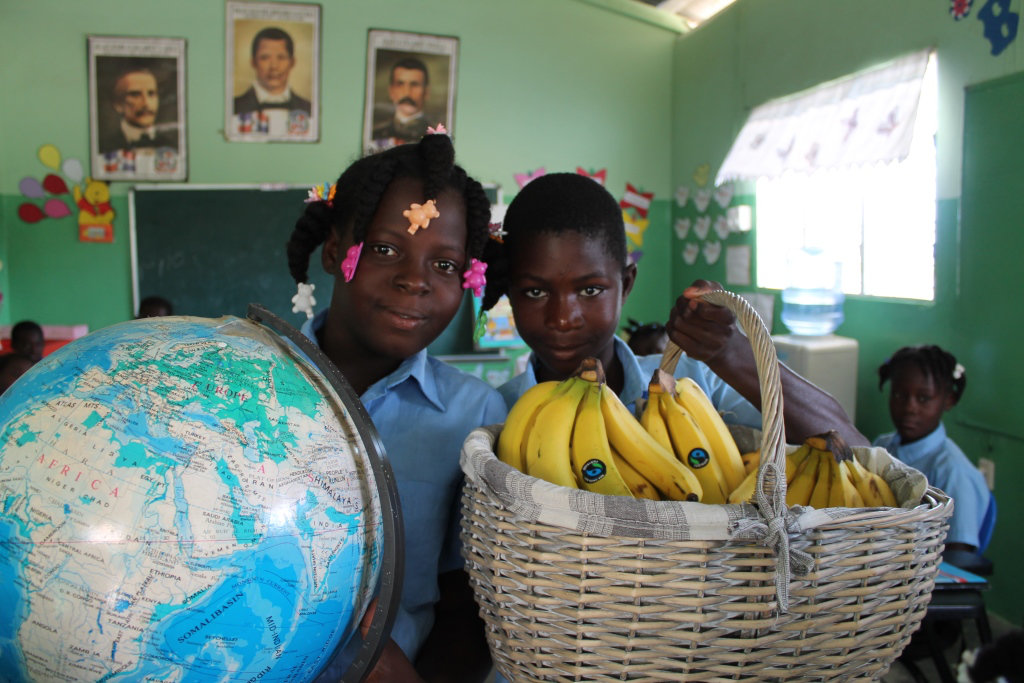 JackRenwickCMP's tweet photo. Order your @coopuk @FairtradeUK pack to celebrate Fairtrade Fortnight 22nd February - 7th March

There's lots of fun assets to tell the stories of the producers behind Fairtrade products, including posters, stickers and bunting! #ChooseFairtrade 

https://t.co/ikIIwTE3P5 https://t.co/lghaKIIjcj