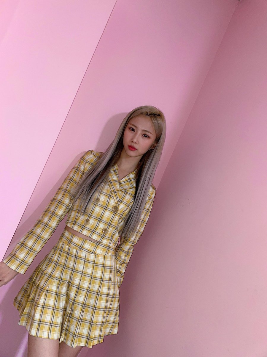 swiftcvlt's tweet image. kim yoohyeon as cher horowitz