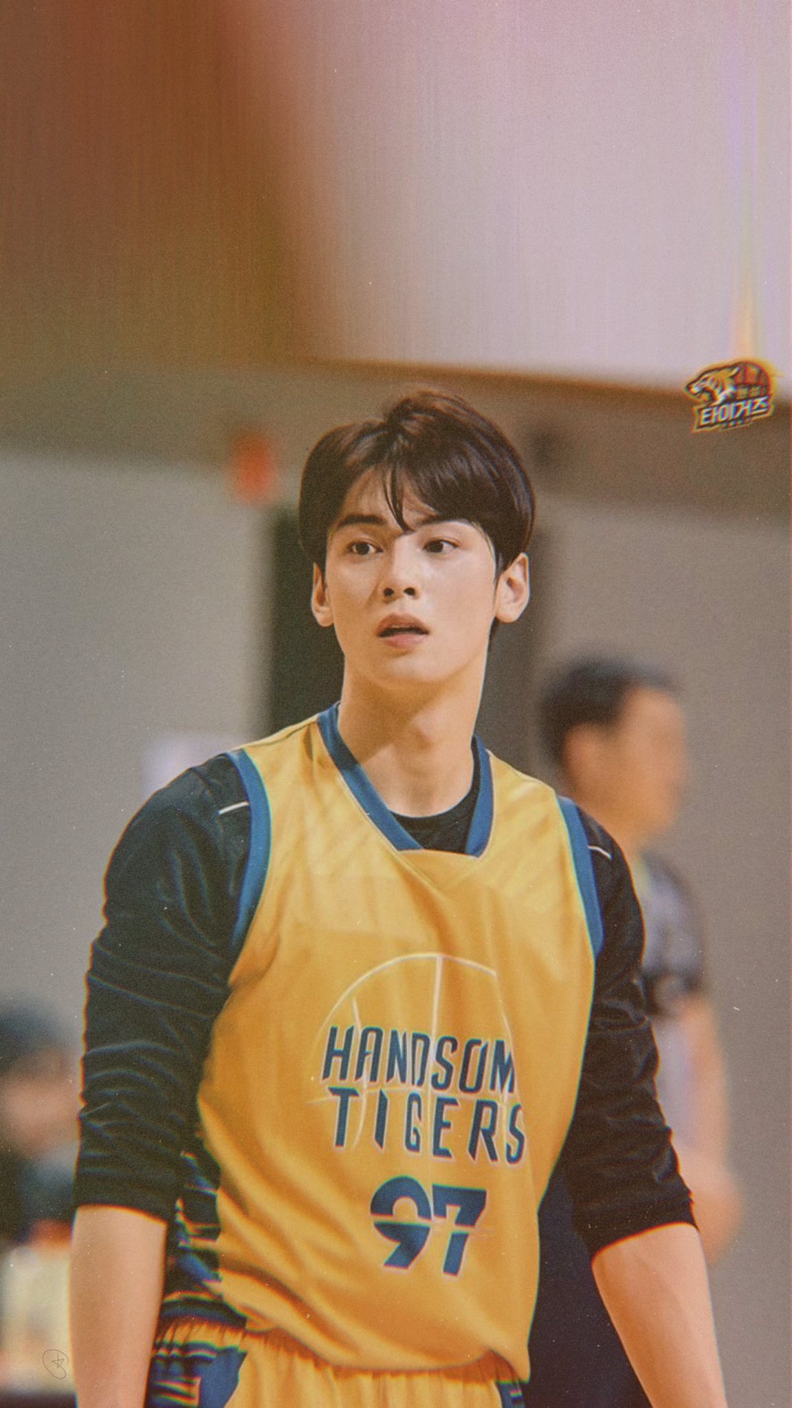 برنامه Cha Eun Woo ASTRO Wallpaper دانلود کافه بازار