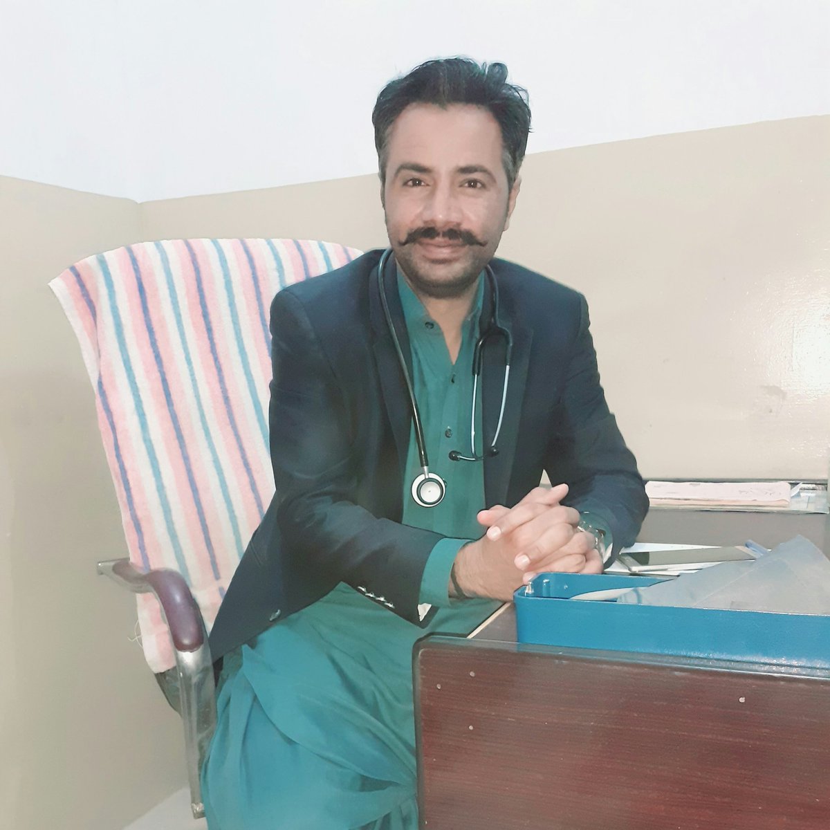 DAlibanbhan's tweet photo. #NewProfilePic https://t.co/6OMCxLpXjR
