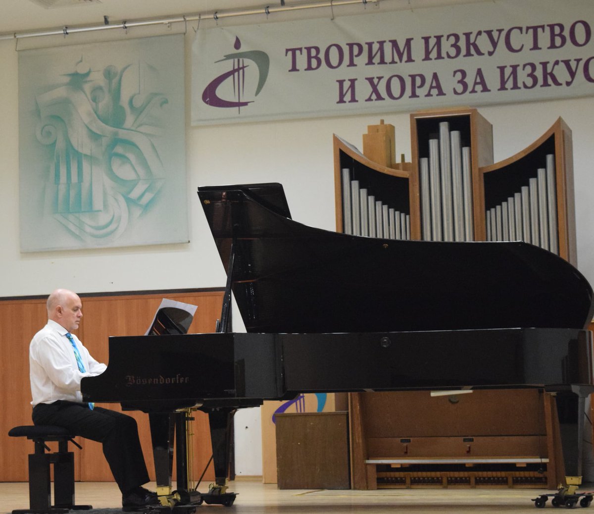 The Academy of #Music, #Dance and Fine #Arts in #Plovdiv has been a longstanding partner of the #Fulbright program in #Bulgaria, hosting numerous US students and scholars researching Bulgaria’s #folk music traditions. 
Read more about the Academy here:
fulbright.bg/en/wp-content/…