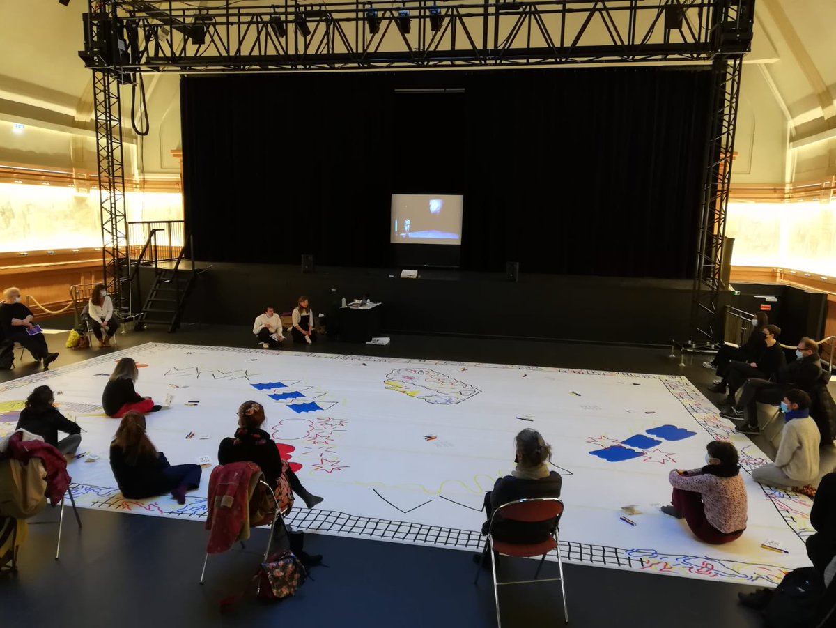 SVBretagne's tweet image. #festivalWATERPROOF DIALOGUES CROISÉS #rennes 2 jours de parcours artistique pro avec des artistes et leurs invité•e•s : J1 &amp;gt;Laurent Cebe &amp;amp; Cindy Belaud. Accueil salle de La Cité : merci !
A suivre 12h30 Joachim Maudet - 15h Marine Chesnais &amp;amp; demain &amp;gt;&amp;gt;&amp;gt; spectacle-vivant-bretagne.fr/activite/actio…