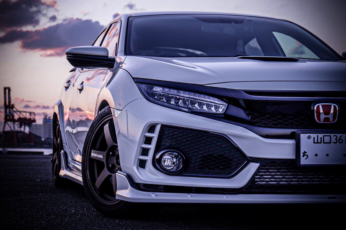 FK8__T's tweet photo. 全て車検対応品で仕上げました

#車好きな人と繋がりたい 
#車好きと繋がりたい 
#シビックタイプR 
#fk8 https://t.co/KFyn4fdeAP