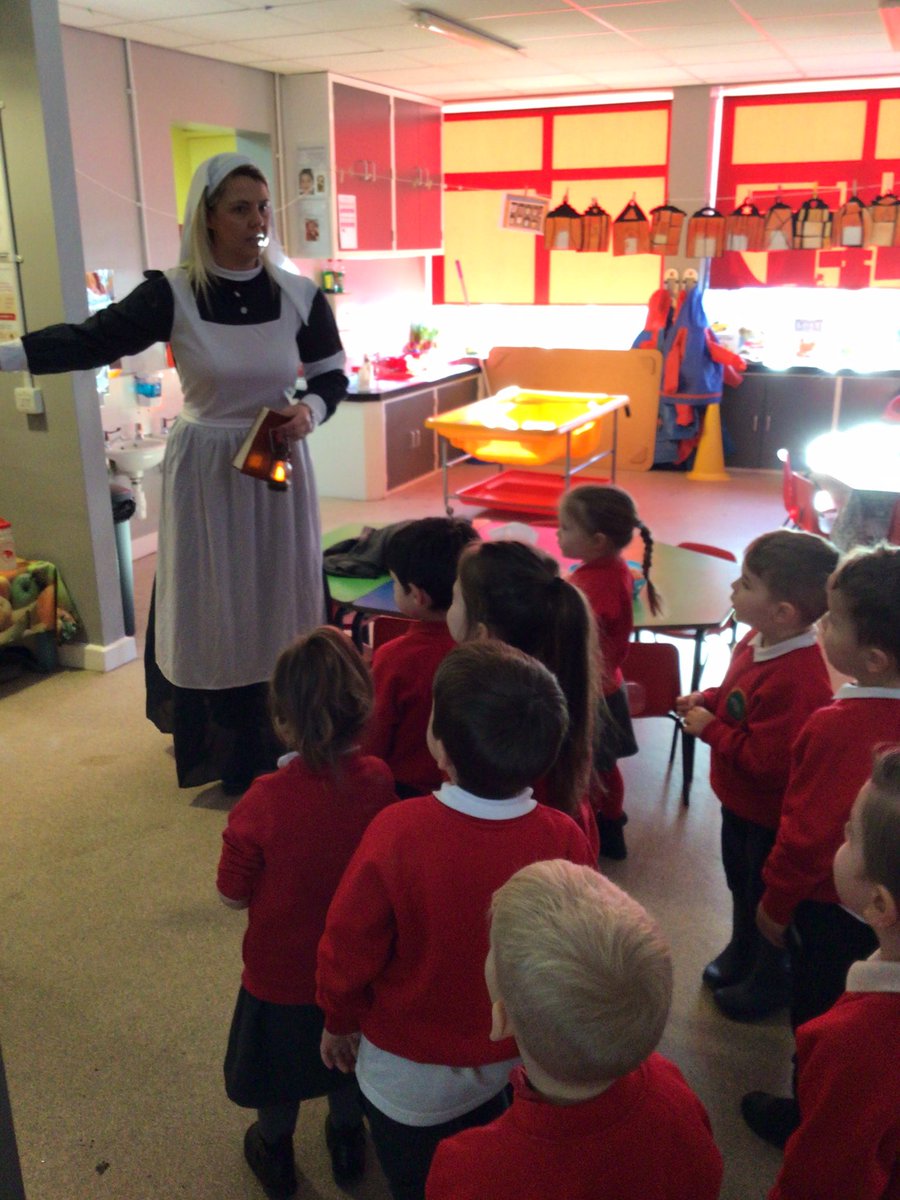 EPA_KittensFS1's tweet photo. What a special visitor we’ve had in Nursery this morning! We were so excited to meet Florence Nightingale and we had lots of questions to ask her. We’ve learnt so much more about her and why she was a real-life hero 👩🏻‍⚕️ 🪔 @EastfieldPri #reallifehero #epa_history https://t.co/NidBketmlp