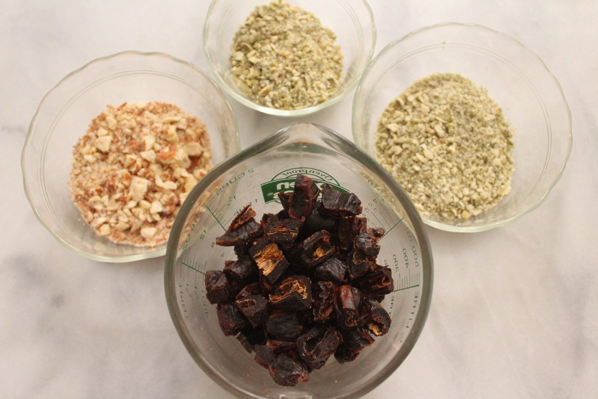 Foodfaye's tweet photo. These Indian sweets I made from #sevenpotsoftea, a new book by Nandita Godbole of @currycravings, are so yummy!
They're called #ladoos, and are made from dates, milk, almonds &amp; pepitas.
@MelissasProduce

 #rethinkchai #rethinktea #ayurvediclifestyle #sweets #Indianfood #ayurveda https://t.co/xRtMxGqYip