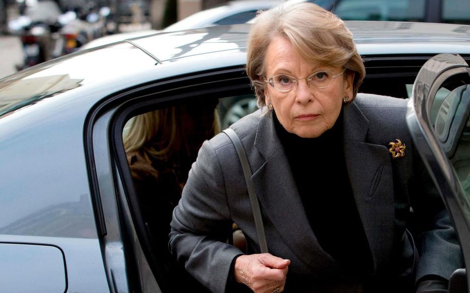 5. «L'amitié franco-marocaine» c'est comme la naguère exemplaire amitié franco-tunisienne du temps de Ben Ali.Rappelez-vous qu'en pleine révolution tunisienne, en 2011, Michèle Alliot-Marie, la ministredes affaires étrangères (de droite) avait proposé au dictateur Ben Ali: ...