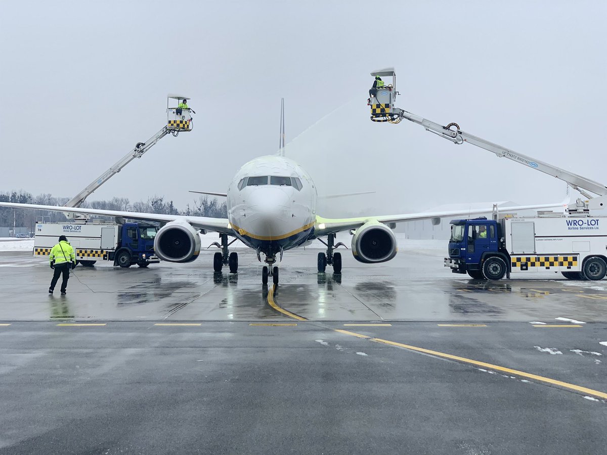 Wroclaw Airport (@wroclawairport) on Twitter photo <a href="/SzczecinAirport/">Szczecin Airport</a> <a href="/KrakowAirport/">Kraków Airport</a> <a href="/AirportGdansk/">Airport Gdansk</a> <a href="/KatowiceAirport/">Katowice Airport</a> <a href="/ChopinAirport/">Chopin Airport, WAW</a> <a href="/WMI_Airport/">Warsaw/ModlinAirport</a> <a href="/poz_airport/">Poznan Airport</a> <a href="/LUZ_Airport/">Lublin Airport, LUZ</a> <a href="/mazuryairport/">Olsztyn-Mazury Airport</a> <a href="/LodzAirport/">Lodz Airport Central Poland</a> Na #WroclawAirport mróz nam niestraszny! ✈️ Pozdrawiamy <a href="/SzczecinAirport/">Szczecin Airport</a> oraz wszystkie lotniska 👋 #LEĆzWRO! 🛫 <a href="/SzczecinAirport/">Szczecin Airport</a> <a href="/KrakowAirport/">Kraków Airport</a> <a href="/AirportGdansk/">Airport Gdansk</a> <a href="/KatowiceAirport/">Katowice Airport</a> <a href="/ChopinAirport/">Chopin Airport, WAW</a> <a href="/WMI_Airport/">Warsaw/ModlinAirport</a> <a href="/poz_airport/">Poznan Airport</a> <a href="/LUZ_Airport/">Lublin Airport, LUZ</a> <a href="/mazuryairport/">Olsztyn-Mazury Airport</a> <a href="/LodzAirport/">Lodz Airport Central Poland</a> Na #WroclawAirport mróz nam niestraszny! ✈️ Pozdrawiamy <a href="/SzczecinAirport/">Szczecin Airport</a> oraz wszystkie lotniska 👋 #LEĆzWRO! 🛫