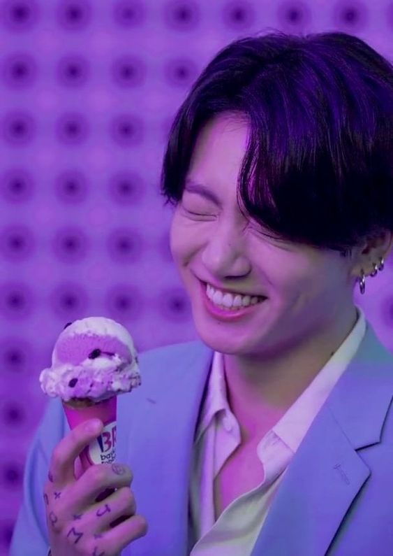 JUNGKOOK'S NOSE SCRUNCH; a much needed thread ft. his bunny smile and heartwarming laugh