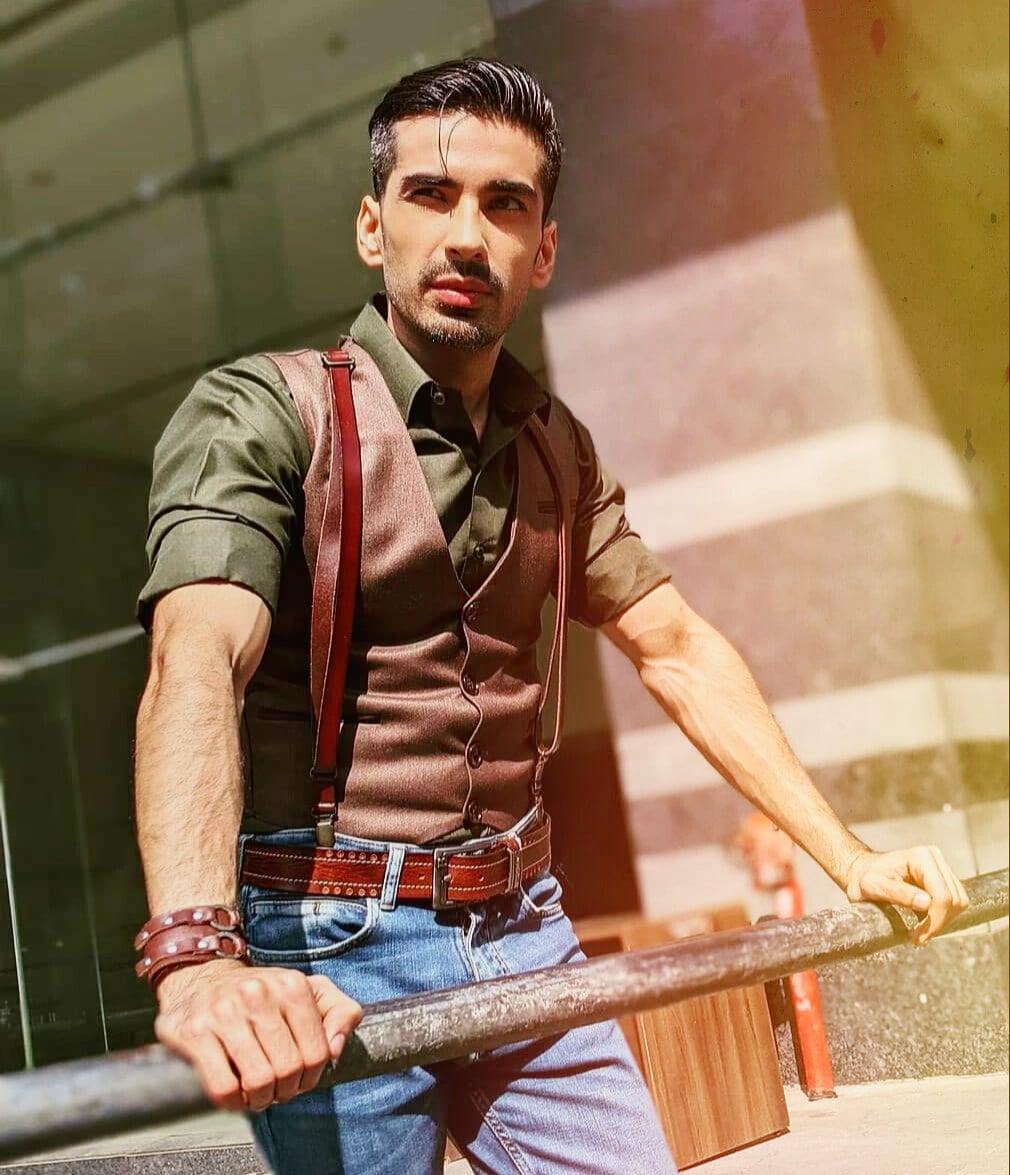 MohitSyndrome's tweet photo. @tellychakkar @itsmohitsehgal Ufff hottie #MohitSehgal 😍🔥🔥 https://t.co/g51hZFROsc