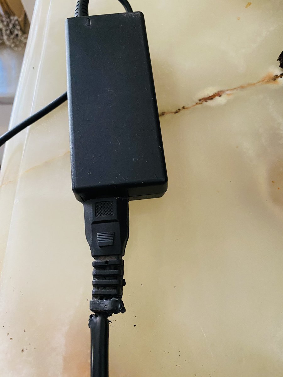 FAISALmouthshut's tweet photo. Hey @Dell My charger/adaptor just exploded. Thankfully I jumped and am safe but scared. We’ll hv to relook at our purchase contracts with you. @MichaelDell @DellCares https://t.co/HgmtKK23hS