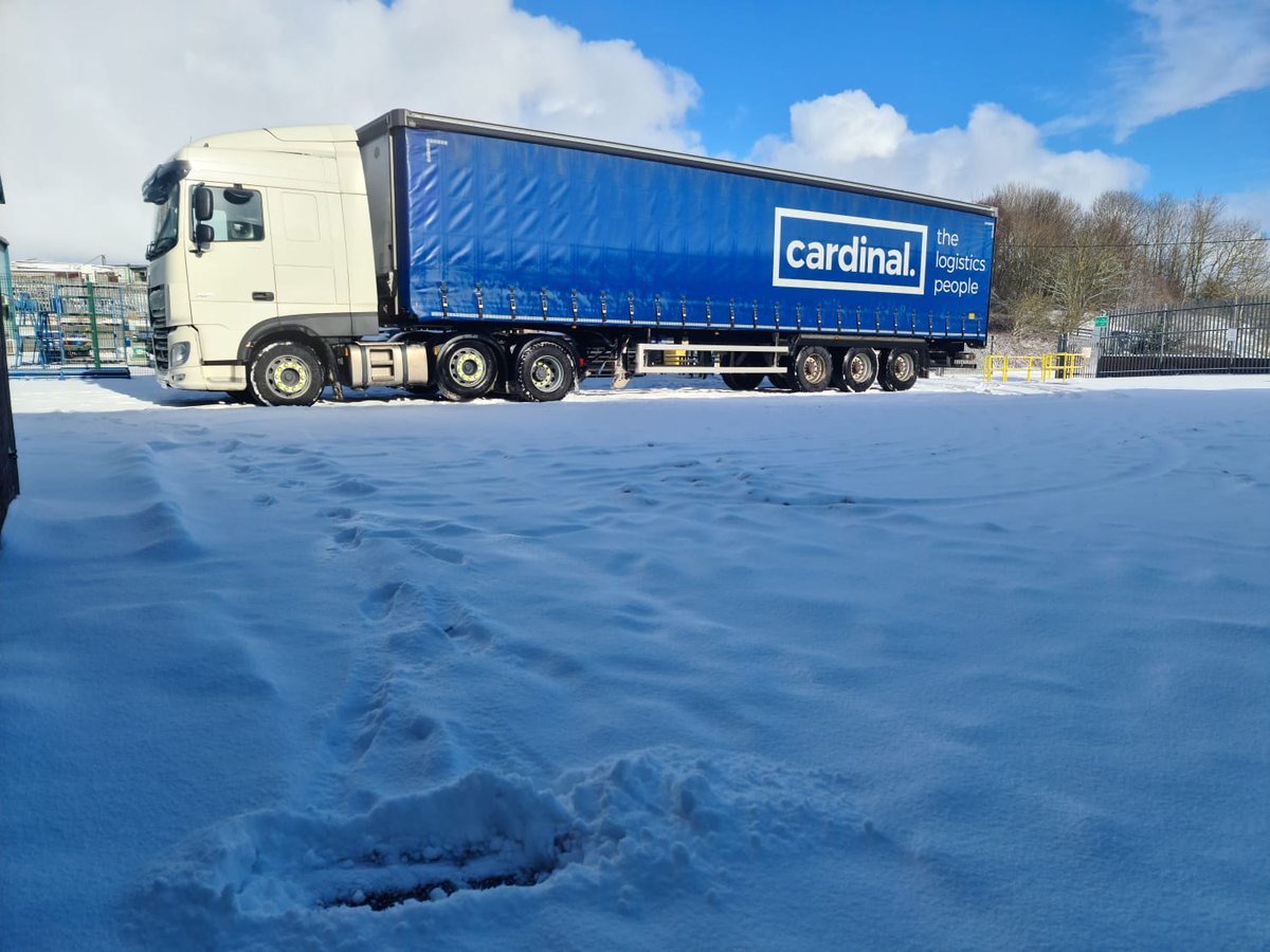 Our driver Dan is up the North East today.  The truck looks great but it does look a bit chilly!!!  🥶