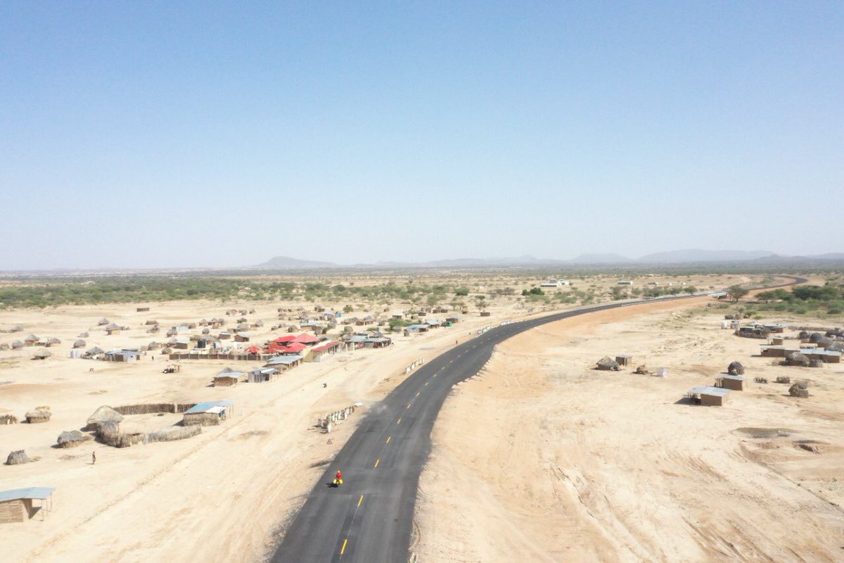 GDUDelivery's tweet photo. The rationale behind National Government investments in infrastructure is self-evident in Lodwar – Lokitaung highway. It’s about reduced travel time and costs; it is about attracting investments to unexploited zones; it’s about jobs and markets for locals; its about security... https://t.co/h3NDMtVEVy