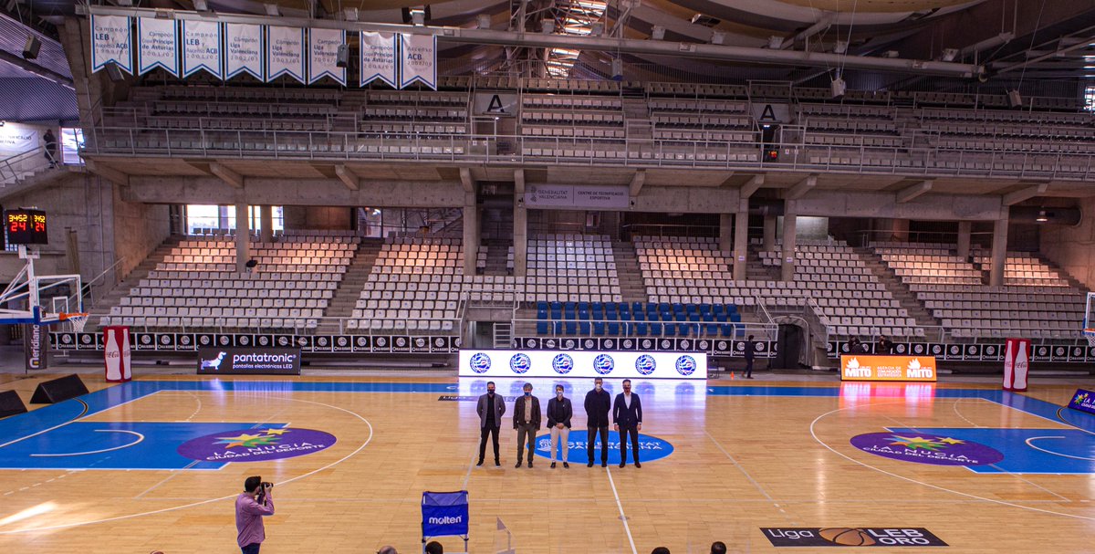 FundLucentum's tweet photo. 💥 Incorporamos una  “U” televisiva LED de última generación para nuestros partidos en el Pedro Ferrándiz

🤝 Paso adelante en nuestro proyecto gracias a @GrupoMito y @pantatronic. Seguimos sumando apoyos para continuar creciendo

🔗 https://t.co/EMOgIhkJ9E

#SomosLucentum https://t.co/7JeUFfgYEr