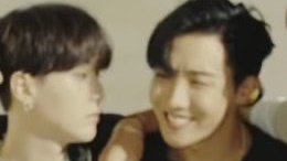 Yoongi:Hoseok:Yoongi: *sparkly soft eyes*a short thread 