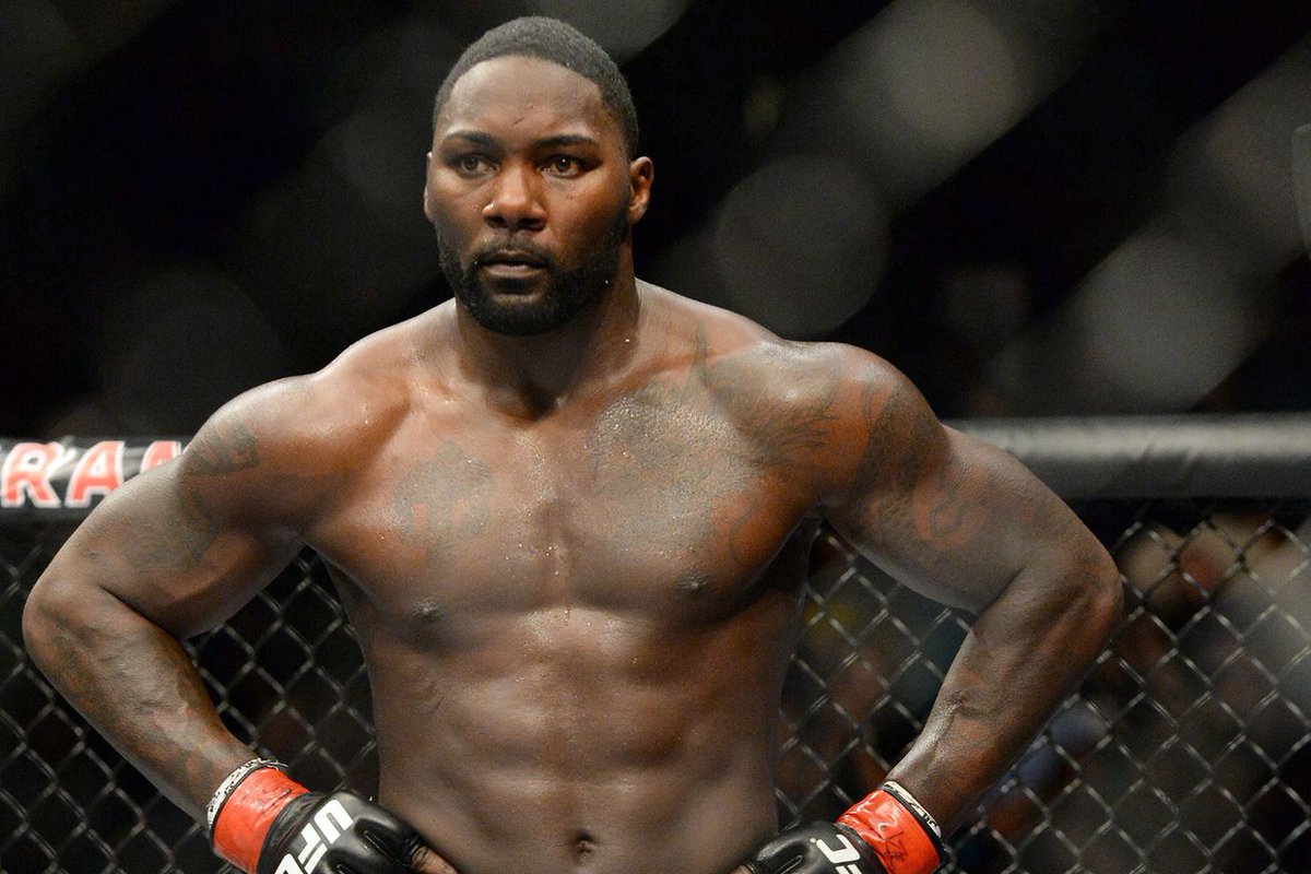TheMacLife's tweet photo. Anthony Johnson vs. Yoel Romero confirmed for first round of Bellator light heavyweight grand prix | 
https://t.co/Eunvdgh7cm https://t.co/XdDAei0Pea