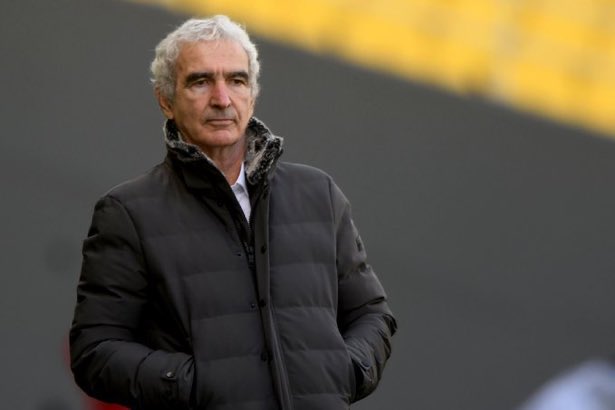 clappingmedia's tweet photo. 🔴 Raymond Domenech va être limogé par le FC Nantes. Le club cherche un entraîneur depuis une semaines. (@buchotm) 

7 matchs - 0 victoire - 4pts pris/21 😭 https://t.co/9BA9I1uCdB