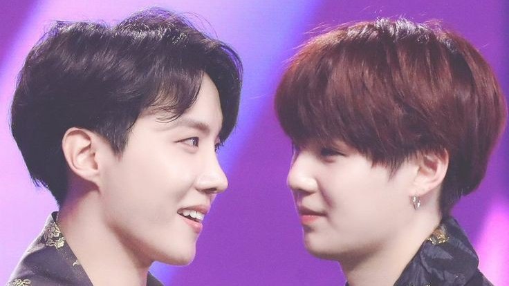 Yoongi:Hoseok:Yoongi: *sparkly soft eyes*a short thread 