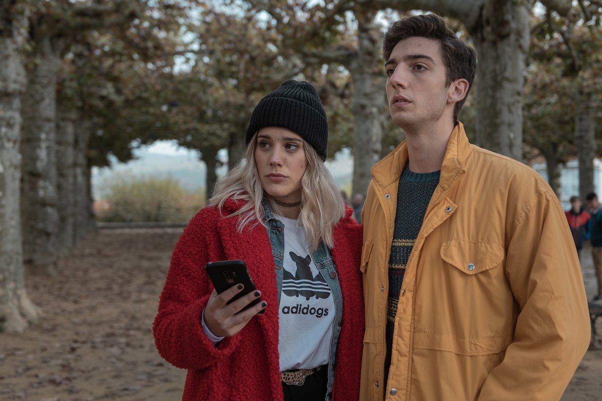 Isabel Garrido(@isabelgarridof) y Roque Ruiz (<a href="/soyunchimpance/">ROQUE RUIZ</a>) son dos de las grandes sorpresas que te esperan en #ElDesordenQueDejas, un thriller con aroma a Galicia que está disponible al completo en <a href="/NetflixES/">Netflix España</a>.