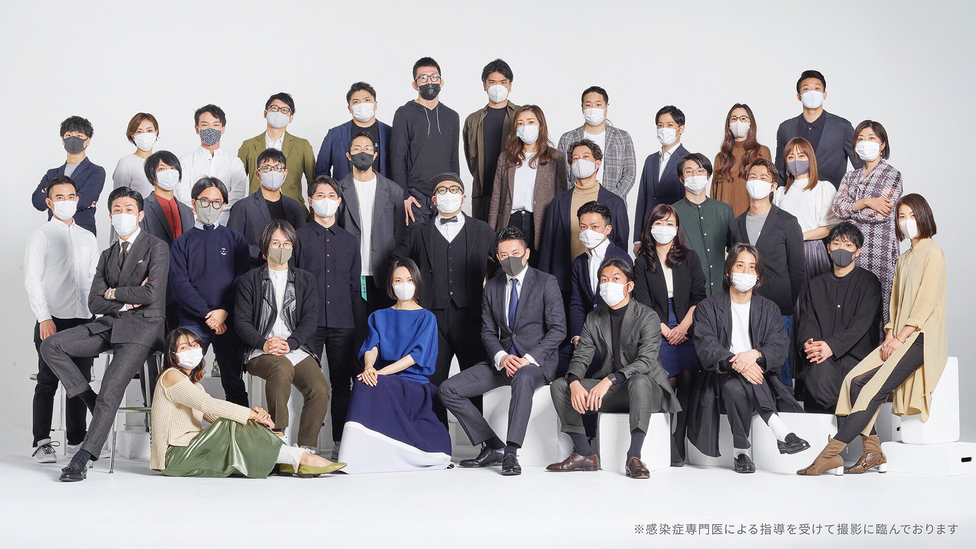 三浦崇宏 Go على تويتر Goは基本的に社員の副業を全面的に応援する 映画プロデューサー 大学講師 ヨガインストラクター 彫刻家 ラッパー 一級建築士 コメンテーター 宝石商 アイドル評論家 ツイ廃 スパイスのバイヤー 格闘家 いろんなプロがいる広告 事業
