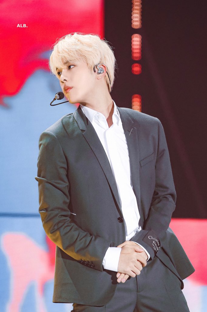ALittleBraver92's tweet photo. 180830 #Jin #진 #석진 #김석진 @BTS_twt https://t.co/MjdzBuGWRP