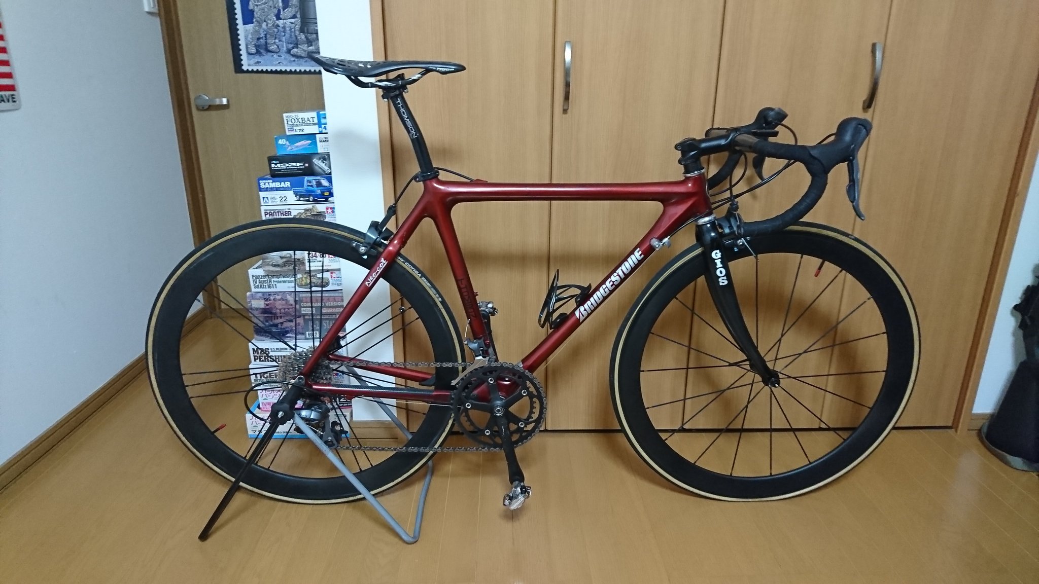 自転車　競技用　ブリヂストン　neo-cot カーボンフレーム　　引き取り限定 BRIDGESTONE 「ブリヂストン」 NEO-COT CARBON 年式不明