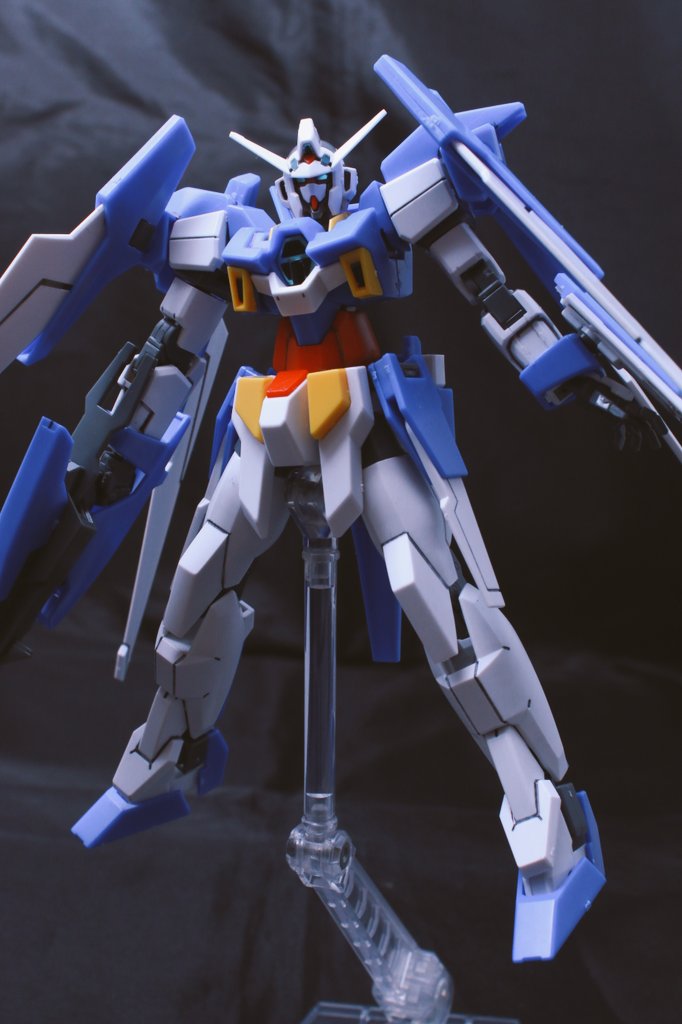 水戸の赤い彗星 小池拓摩 夜のフィギュア撮影会 お題 フリー Age 2 運命の先へ ガンプラの画像貼るとrtされると聞いて ガンプラ ガンダムage10周年 ガンダムage 一眼レフ 一眼レフ初心者 コイケ氏カメラ コイケ氏アングル インスタ映え