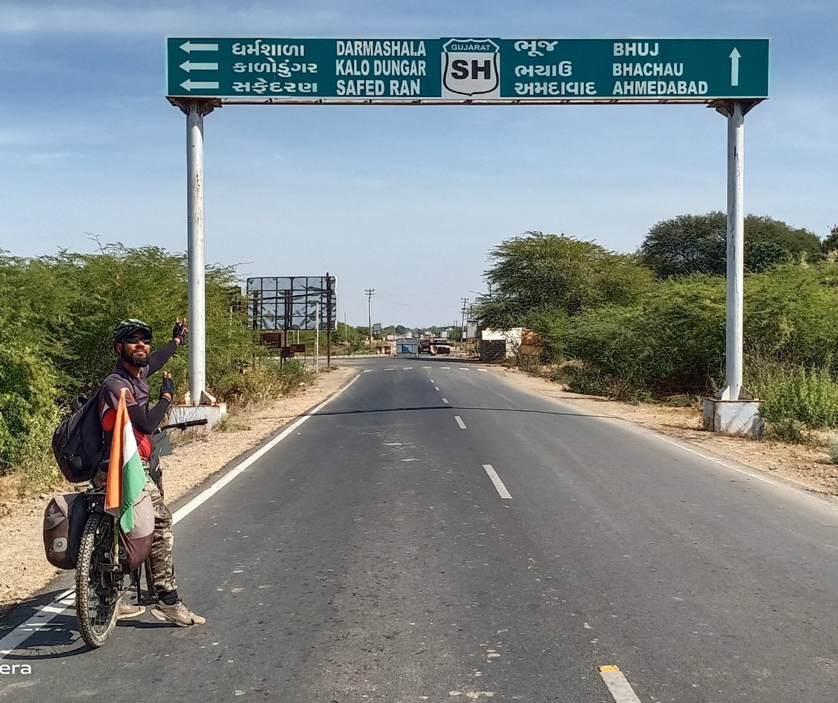 CyclistBrajesh's tweet photo. आदत विजेता जैसी बनाओ
क्योंकि कामयाबी गुलाम होती हैं।
तुम्हारी आदतों की
मेरी साईकिल यात्रा का दिन -235
#cyclistbrajesh #bharatprikram #singleuseplasticfreeworld #aurgenikfarming #pollutionfreeworld #instastory #lifequotes #pollution #india https://t.co/1G83nhWmJ0