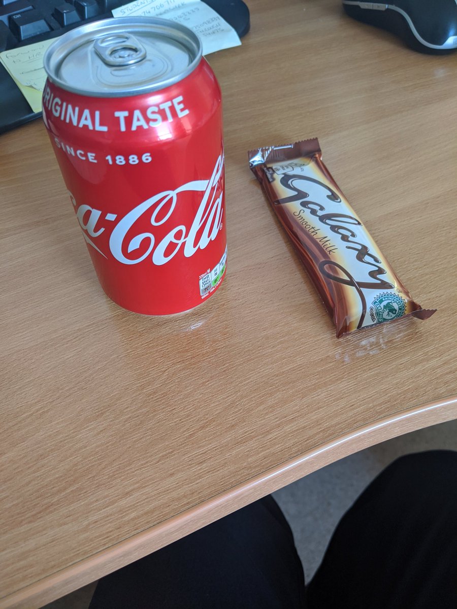 MichelleLewins3's tweet photo. Being looked after by one me of my staff nurses today
#kindness 
#pushfluids https://t.co/8BbQfwoz4V