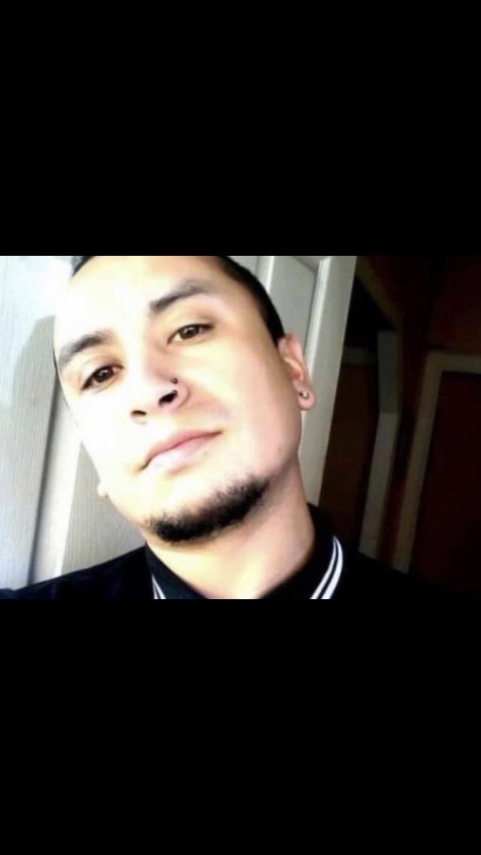 Éste es #JurgenRocaAguayo 33 años, Pedófilo y violador de una menor de 12 años ( VIOLACIÓN REITERADA) Hijo del #Asqueroso Concejal UDI #IvanRoca