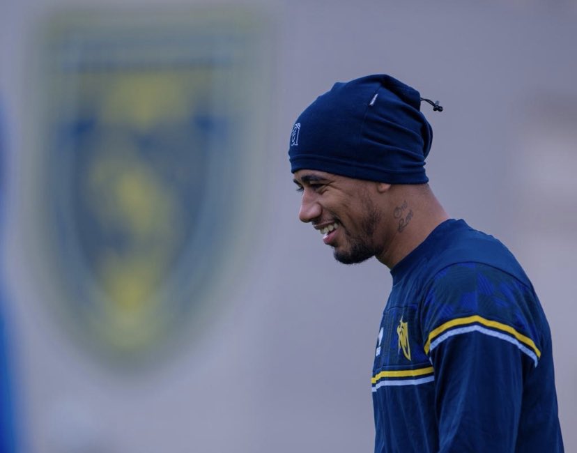 إن قلت شكراً فشكري لن يوفيكم، حقّاً سعيتم فكان السّعي مشكوراً، إن جفّ حبري عن التّعبير يكتبكم قلب به صفاء الحبّ تعبيرا.💛