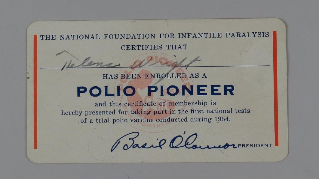 The Pioneers received cards like this one. I find it touching that people, perhaps out of pride, saved the cards until we could collect them. Kids also received a piece of candy—none of which lasted long enough to make its way into  @amhistorymuseum's collection.