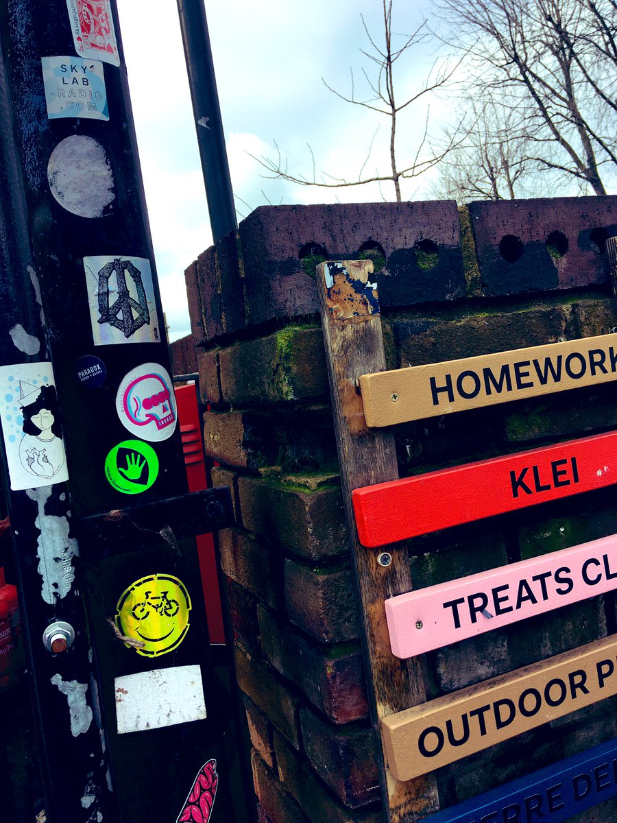 Adeleeno's tweet image. #Bikey #stickerwars etc. 🍭