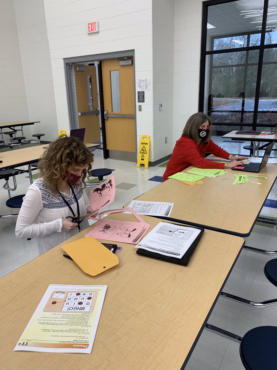 CamdenColts's tweet photo. CES teachers participated in a MTSS make it take it Tier 2 classroom intervention PD session this morning! #MTSSCoach #TEAMCES #PDWednesday https://t.co/aRfbFiQsJn