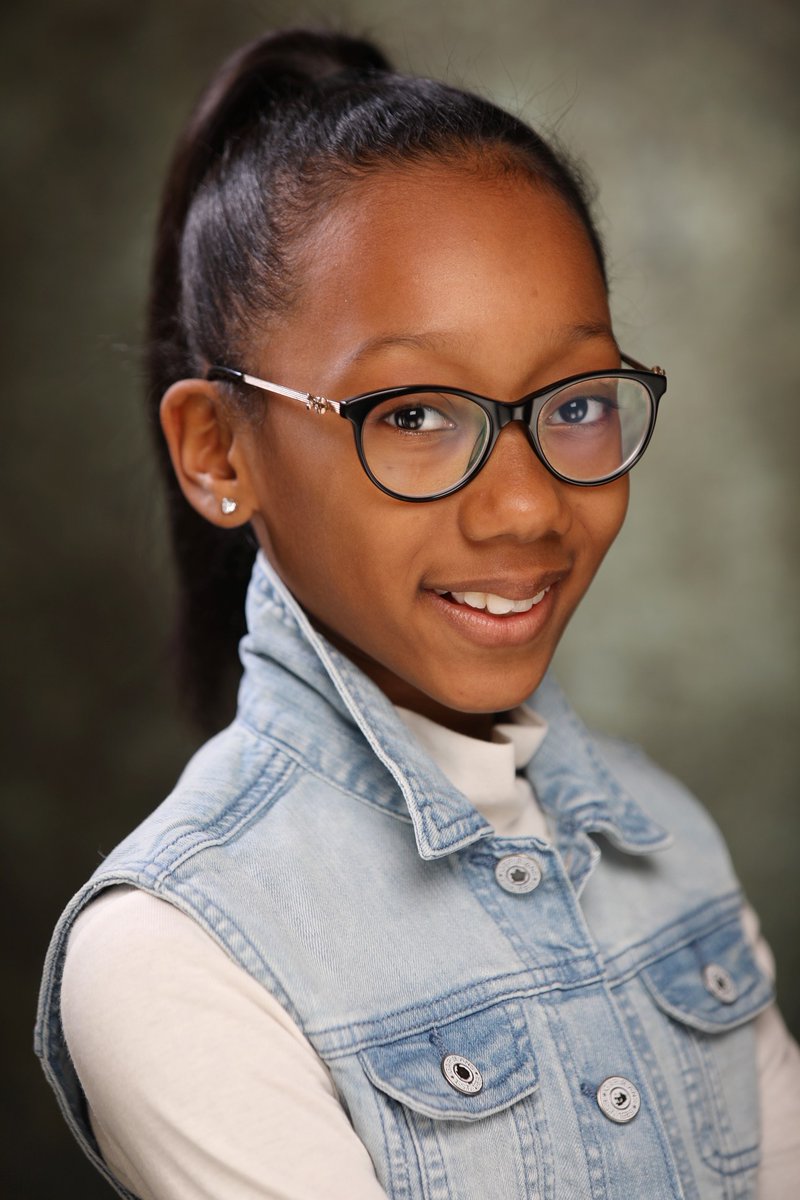 ShackArtists's tweet photo. We hope Lexi, Miah and Lauren are having a fabulous week rehearsing for a major feature film we all know and love! We're so proud of you! #featurefilm #sheppertonstudios #youngactors #danceshackstudents #shackattackya https://t.co/GxGCz9WEAU