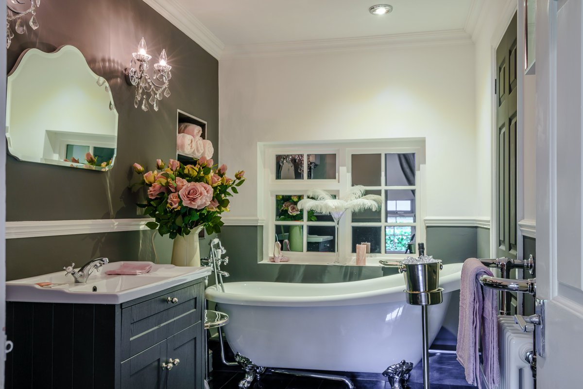 Strutt & Parker Gerrards Cross tweet media