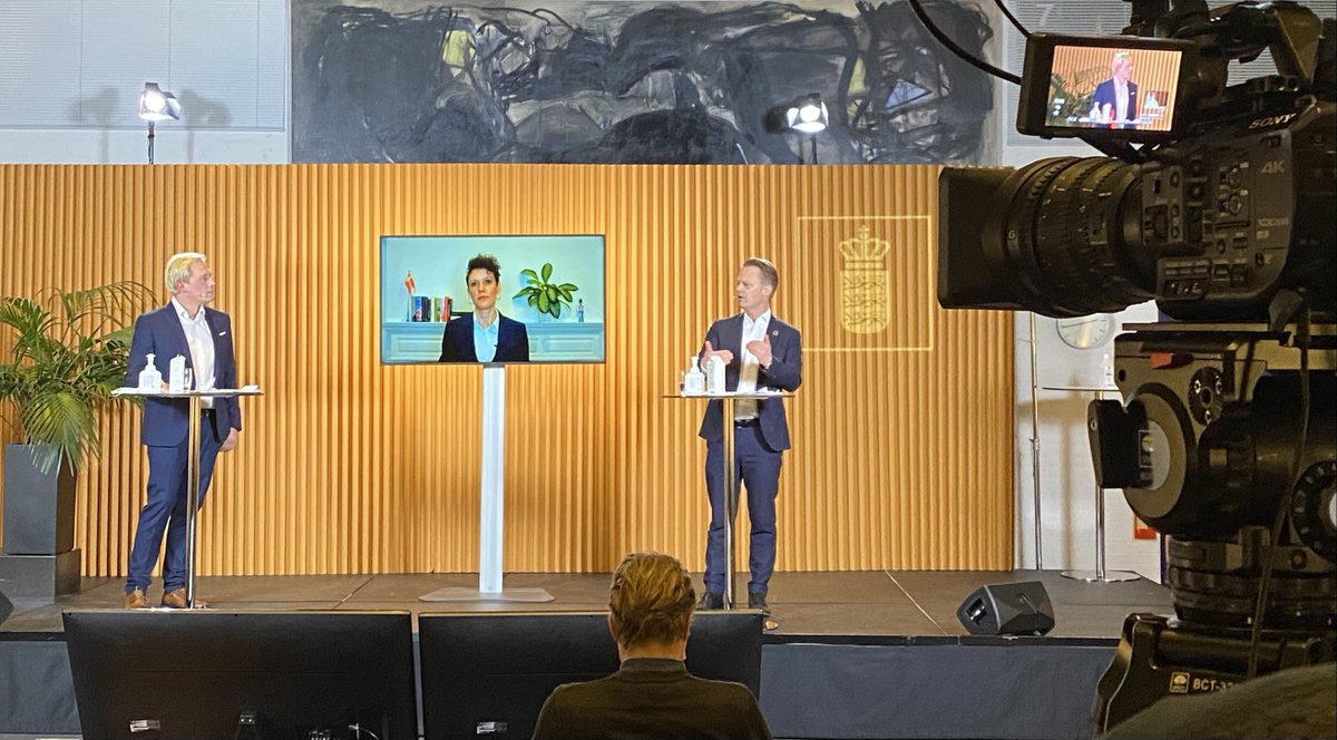 DanishMFA's tweet photo. Today, @JeppeKofod and @TechambDK launched a new tech-strategy that will steer Denmark’s efforts to ensure responsible technological development and deployment.

An English language version of the strategy will soon be available.

#Techplomacy #digitaldiplomacy https://t.co/St13p2KGdC
