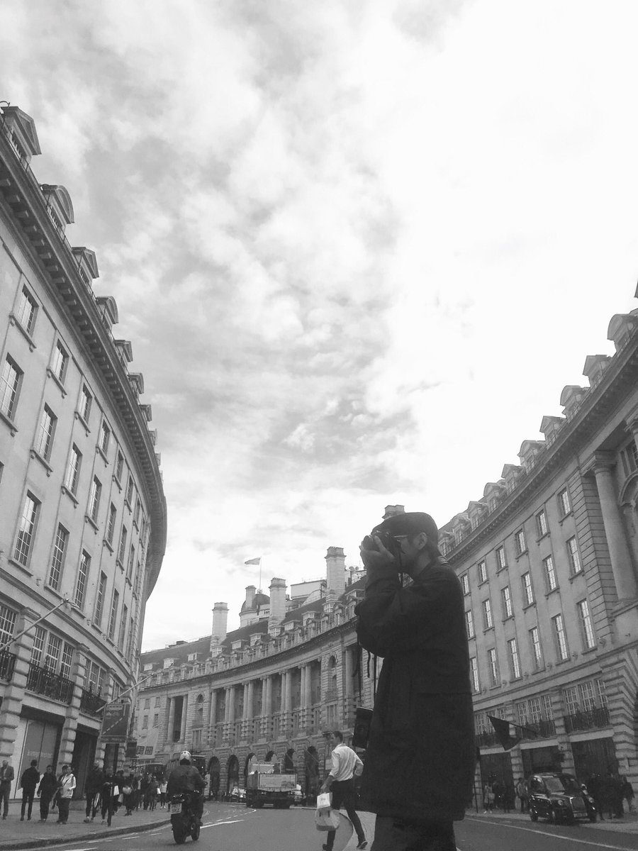 the black and white filter was made for taehyung : a dangerous thread!