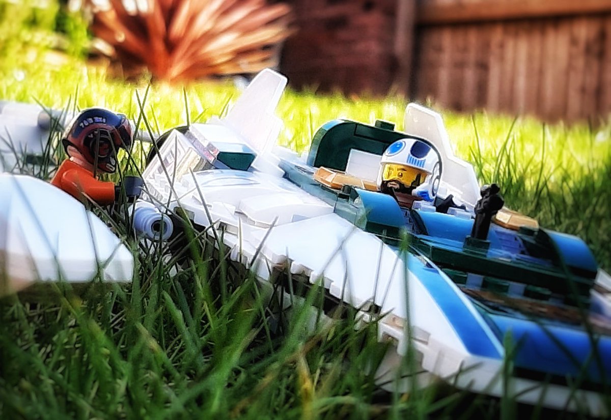 missmayo1984's tweet image. So it is a non screen day today for school, jay took himself for a walk, we had a lovely few hours just talking and catching up and he is now doing some photography on his phone, using some imagination. 
 ... Well I love the result!!!!😍😍😍😍
@Gwent_Is_Coed