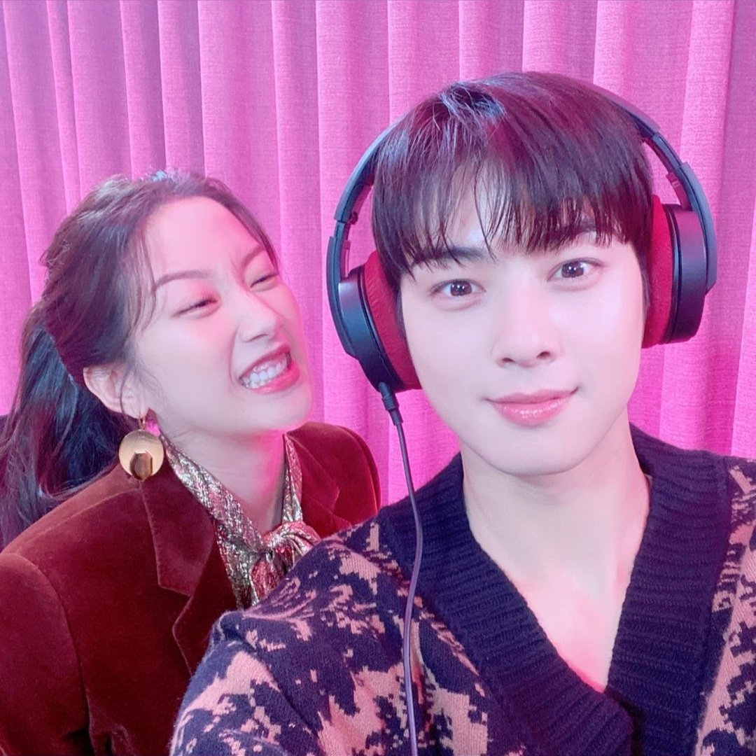 kdramawrId's tweet photo. first week without true beauty, i miss them 🥺💔 https://t.co/TsY4Jq2VNA